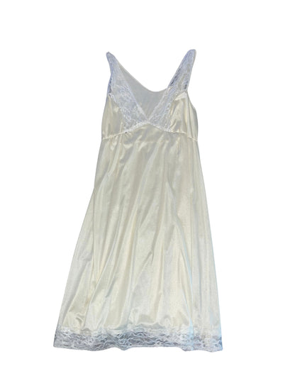 vestido lencero